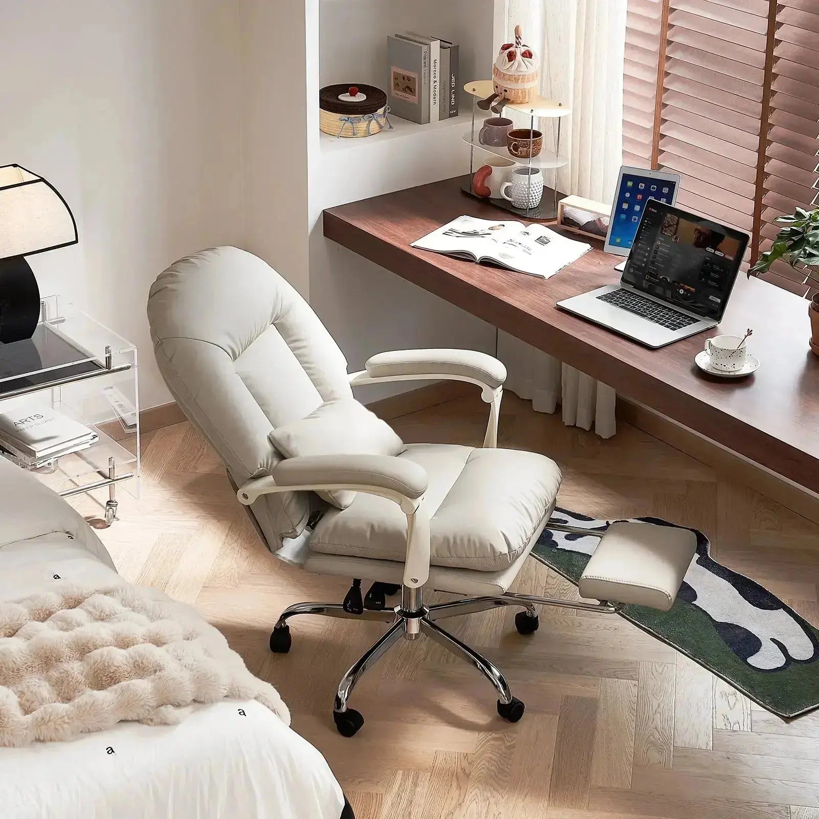 EMIAH C586 Ergonomic Ultra-Comfortable Office Chair with Foot Rest - EMIAH Store