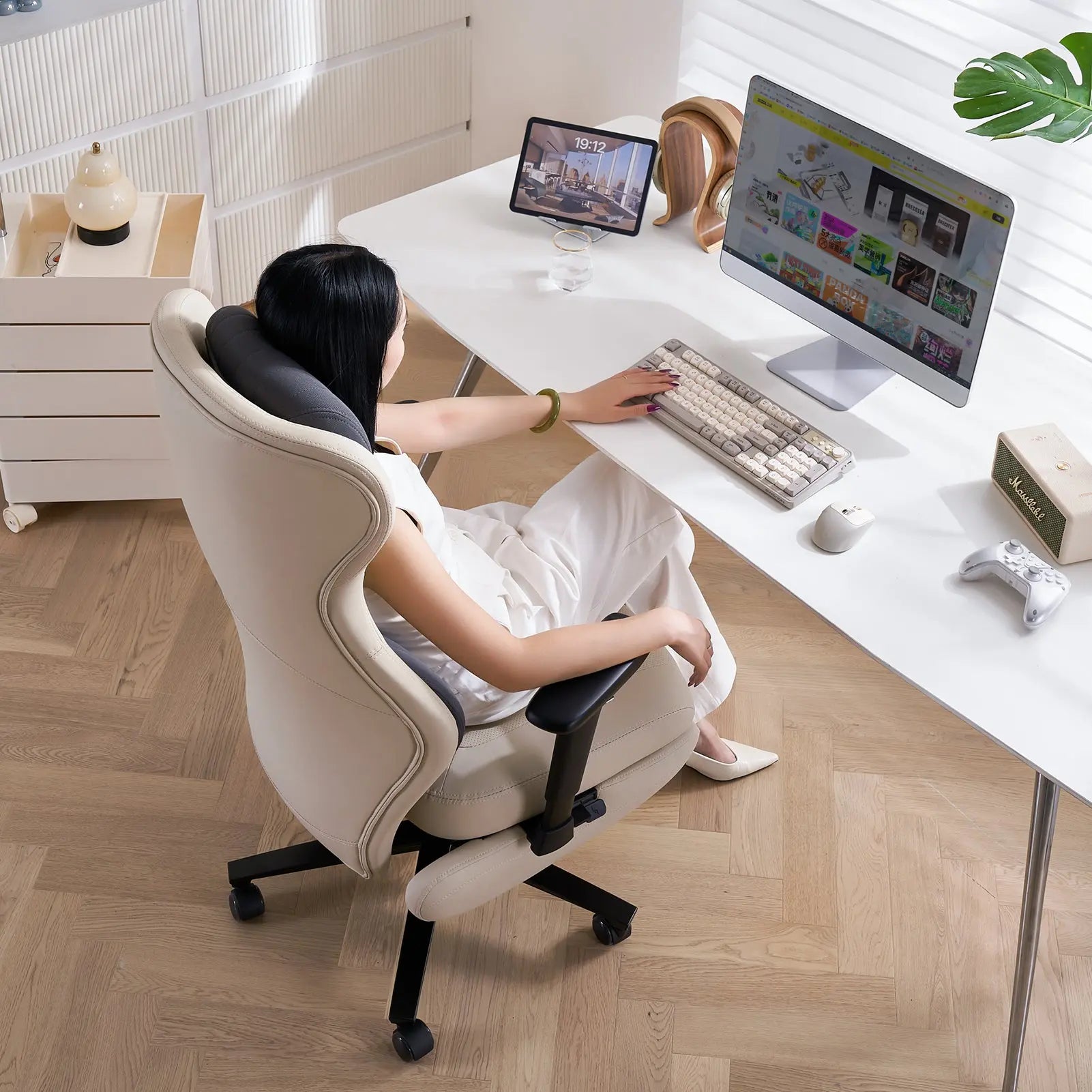 EMIAH GT100 Ergonomic Gaming Chair with Lumbar Support EMIAH